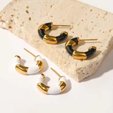 18K Gold Plated Stainless Steel Enameled Contrast Circle Color Trendy Hoop Earring Black and White