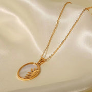 New Stainless Steel White Shell Sun Necklace 18K Gold Plated Oval Sun Shell Pendant Necklace