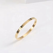 Dainty 18K Gold Plated Lattice Mirror Polished Stainless Steel Bangles Minimalist Design for Ladies