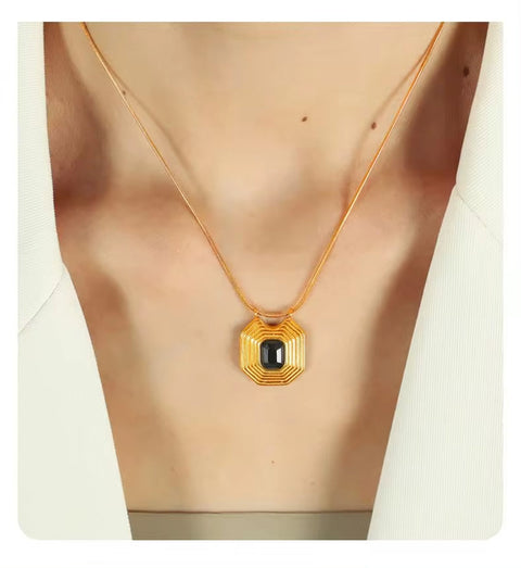 JEWELRY XL59 French Peplum Square Pendant Necklace 18K Gold Vintage Style Geometric Inlaid Glass Stone Necklace