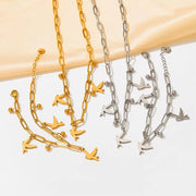 2024 Women Gold Plated Paper Clip Chain Bracelet Swallow Bird Pendant Necklace Jewelry Set