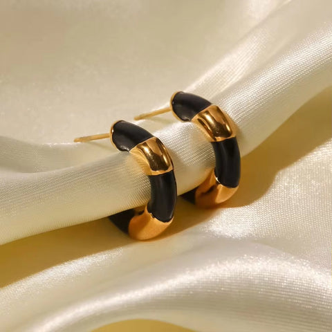 18K Gold Plated Stainless Steel Black Enameled Contrast Color C Shape Hoop Earring for Ladies