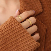 Luxury Fashion Geometric Plain Women Ring Stainless Steel 18K Real Gold Plated Twist Finger Rings Jewelry