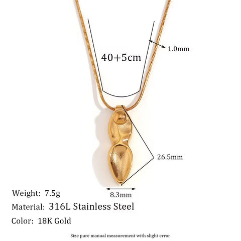 Fashion Jewelry Gold Plated Sword Pendant Necklace Waterproof Snake Chain Stainless Steel Jewelry