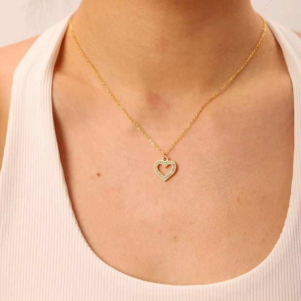 New Arrival 18K PVD Gold Plated Heart Necklace Stainless Steel Clear Zircon Hollow Heart Pendant Necklace for Women