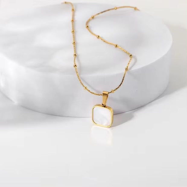 Minimalism Square Natrual Shell Pendant Necklace New Design 18K Gold Clavicle Chain Stainless Steel Jewelry Necklace for Women