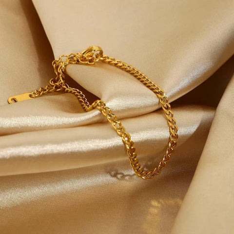 3Mm Minimal Classic Gold Curb Link Bracelet Chic Dainty 18K Gold Plated Stainless Steel Cuban Chain Bracelet