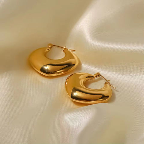 18K Gold Plated Stainless Steel French Hollow Luxury Big Heart Similar Hoop Earrings Trendy Style