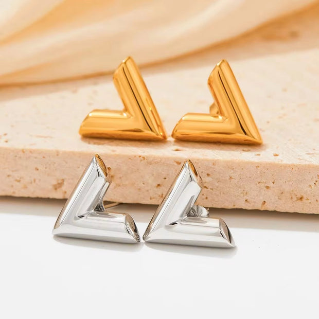 Vacuum Plating Letter V Stud Earrings Chic No Fade V Shape Stainless Steel Earrings for Women Girls