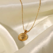 Unique 18K Gold Plated Irregular Croissant Necklace Stainless Steel Spiral Pendant Necklace for Women