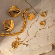 Unique Earrings 18K Gold Plated Stainless Steel Texture Scallop Shell Shape Necklace and Earring Set