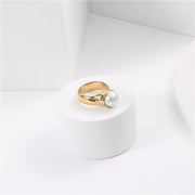 Non Tarnish Luxury Dainty 18K Gold Plated Stainless Steel Pearl Signet Ring for Women Ladies Party Accessories Jewelry