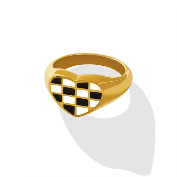 Minimalist 18K Gold Plated Enamel Heart Tarnish Free Checkered Stainless Steel Rings Women Jewelry