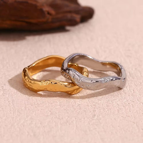 Hammered Water Wave Signet Ring Gold Plated Jewelry Tarnish Free Engagement Rings Stainless Steel Jewelry