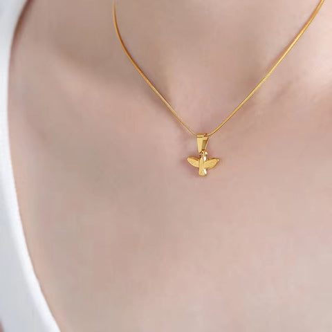 Plated 18K Gold Stainless Steel Ocean Summer Beach Style Jewelry Ocean Animal Seahorse Pendant Necklace