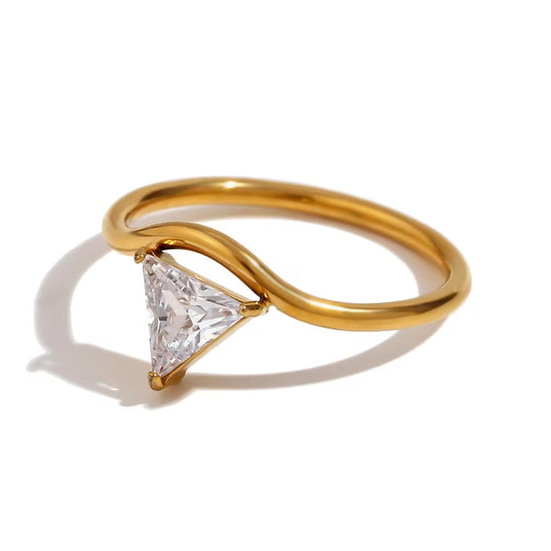 Elegant Shining Zircon Engagement Ring Dainty Gold Plated Jewelry Waterproof Stainless Steel Rings