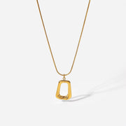 Dropshipping Vintage Stainless Steel Trapezoid Shape Necklace Women 18K Gold Plated Hollow Square Pendant Necklace for Girls