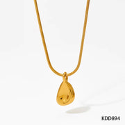 New Gold Plated Tarnish Free Stainless Steel Stylish Vintage Design Snake Chain Pendant Necklace for Women Gift Bijoux