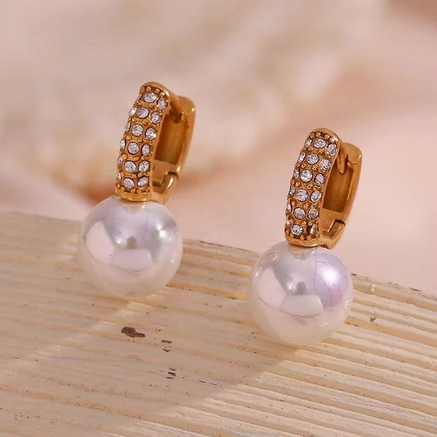 Trending Imitation Pearl Huggie Earrings 18K Gold Plated Stainless Steel Jewelry Zircon Earrings for Women