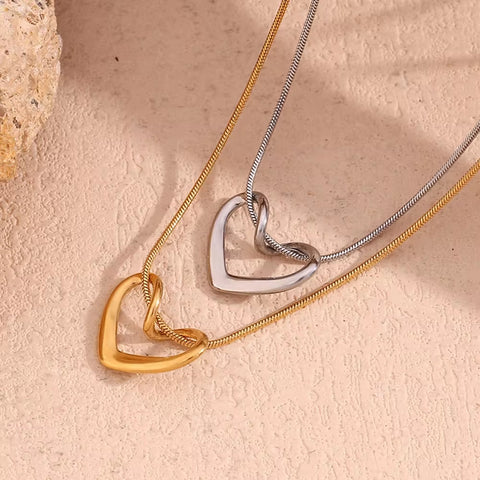 Summer 2024 Hollow Heart Pendant Necklace Gold Plated Snake Chain Necklace Stainless Steel Jewelry